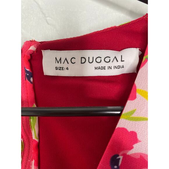 Mac Duggal Floral Cut Out V Neck Bell Sleeve
Mini Dress - Picture 8 of 9